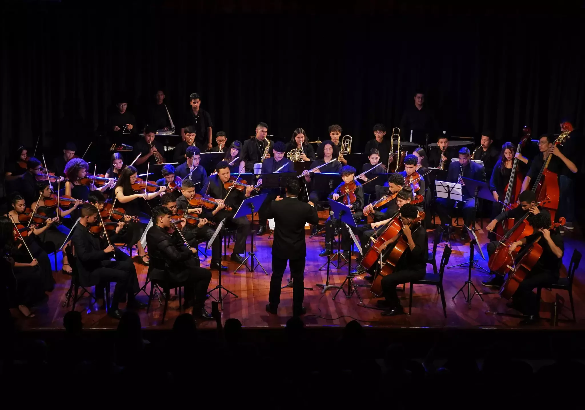 Glauce Rocha recebe apresentação gratuita que reúne 180 jovens talentos da música sul-mato-grossense