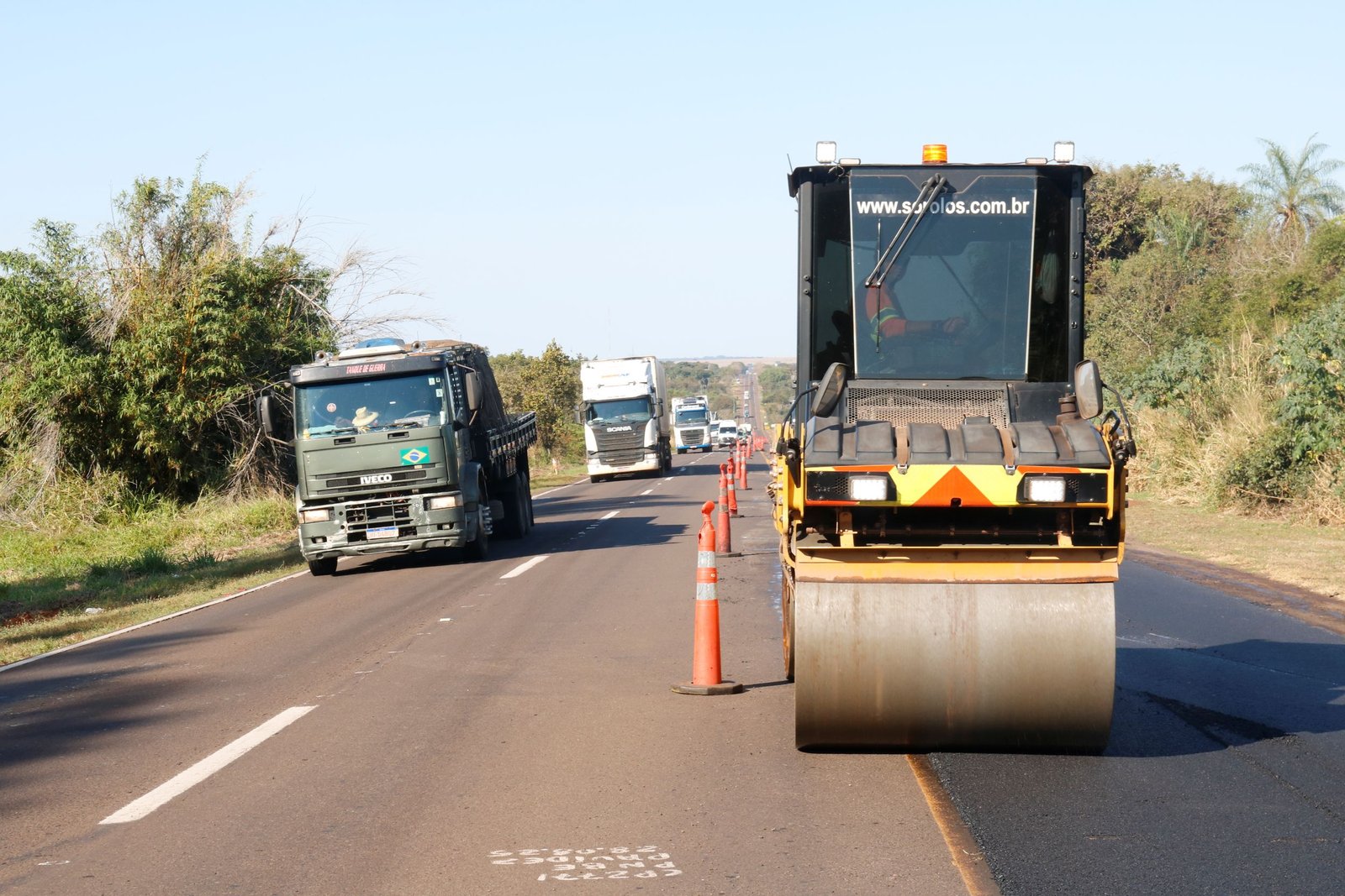Obras na BR-163 exigem atenção de motoristas em 13 trechos nesta quarta-feira